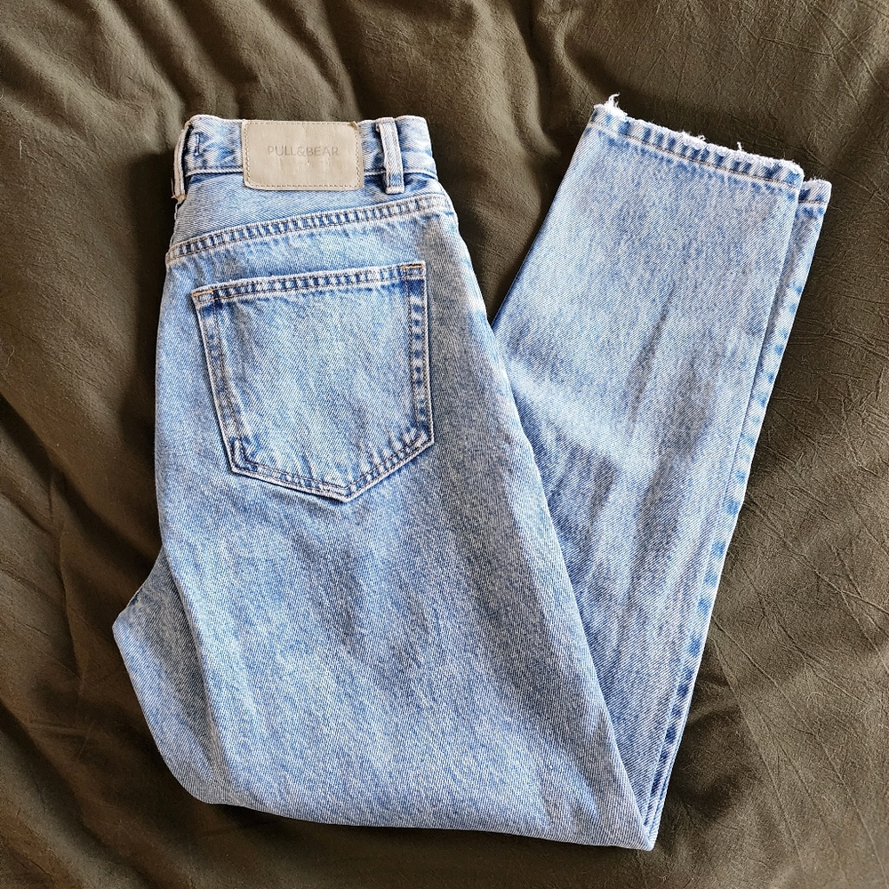 Pull & Bear high rise acid wash jeans, 4